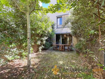 Maison - 102 m² - 5 pièces