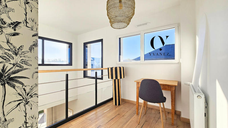 Maison - 122 m² - 6 pièces