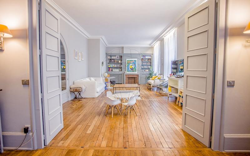 Appartement - 165 m² - 6 pièces