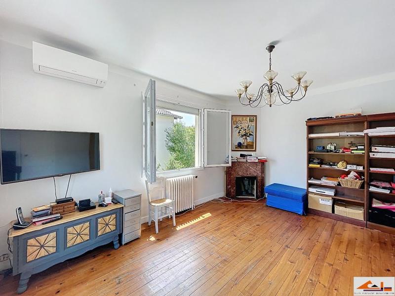 Maison - 168 m² - 7 pièces