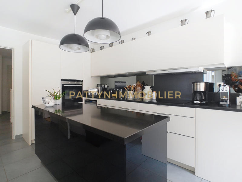 Duplex - 103 m² - 5 pièces