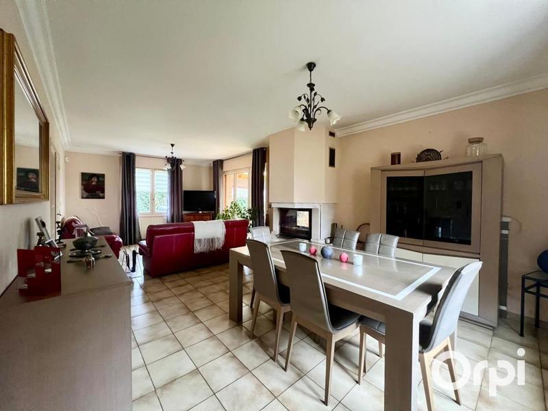 Maison - 165 m² - 5 pièces