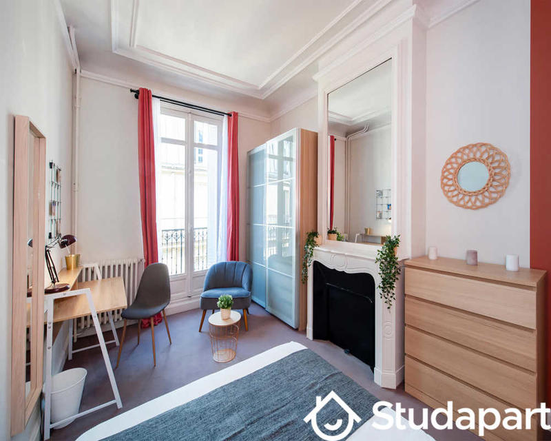 Chambre - 73 m² - 1 pièce