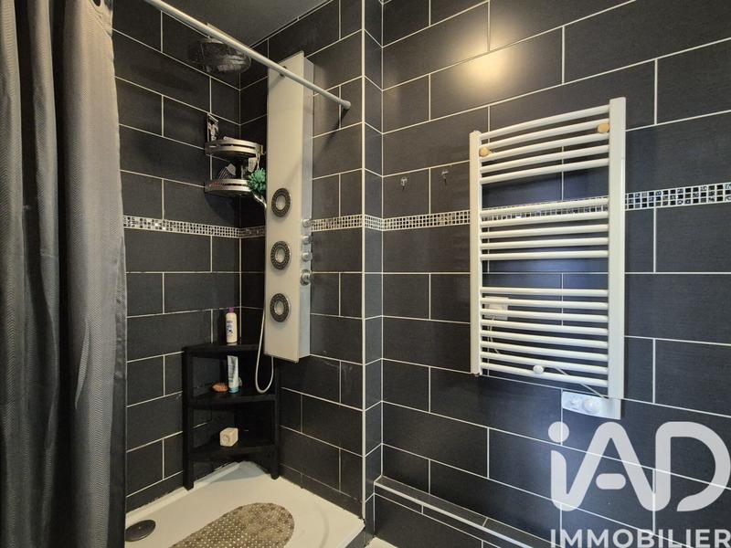 Maison - 103 m² - 4 pièces