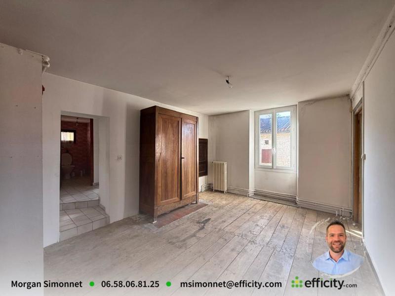 Maison - 90 m² - 5 pièces