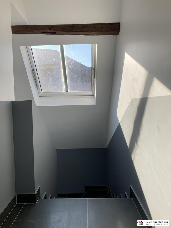 Appartement - 90 m² - 4 pièces