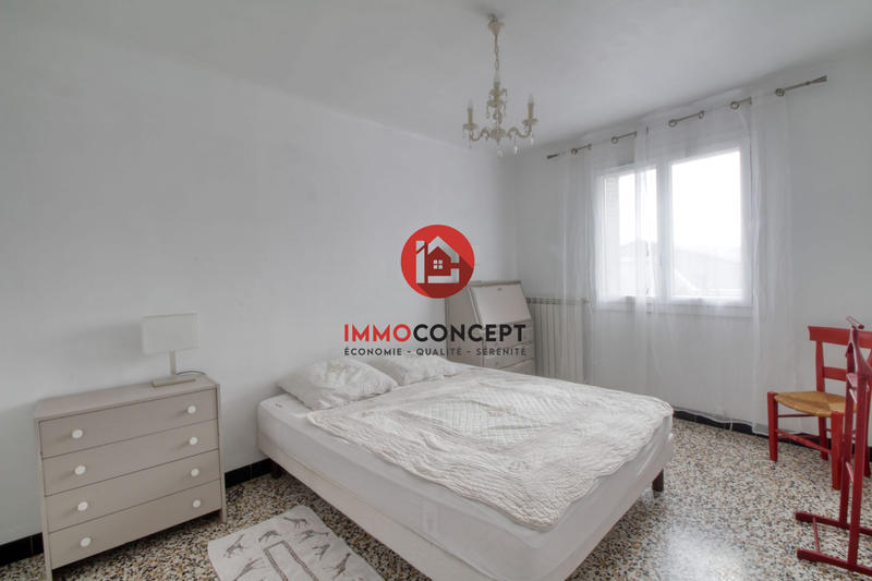 Appartement - 80 m² - 3 pièces