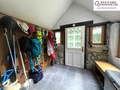 Propriété - 86 m² - 4 pièces