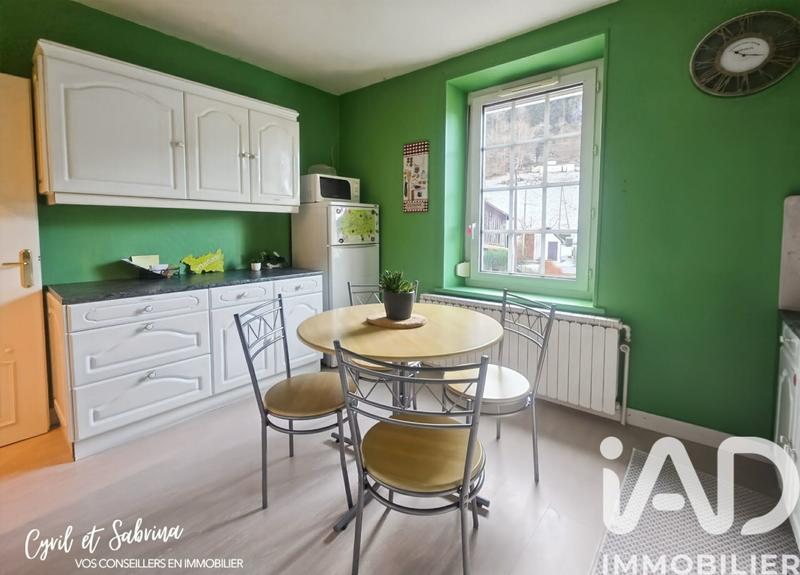 Appartement - 60 m² - 3 pièces