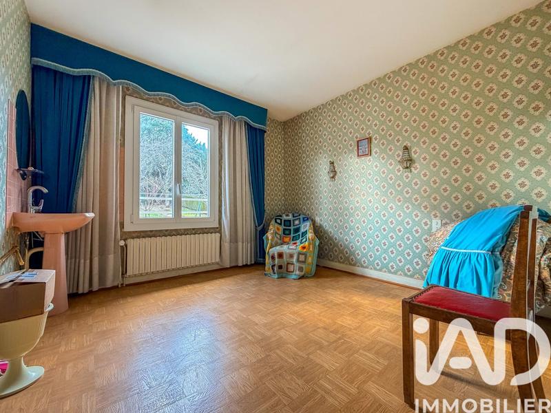 Maison - 94 m² - 6 pièces