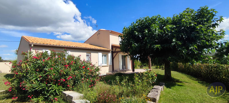 Maison - 110 m² - 5 pièces