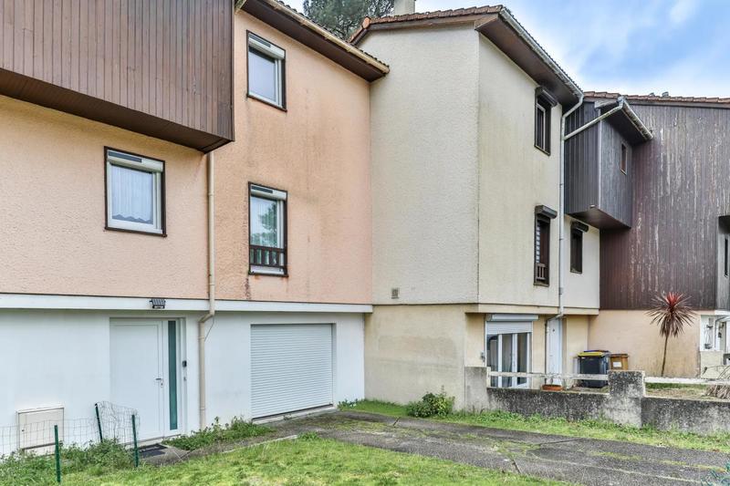 Maison - 89 m² - 4 pièces