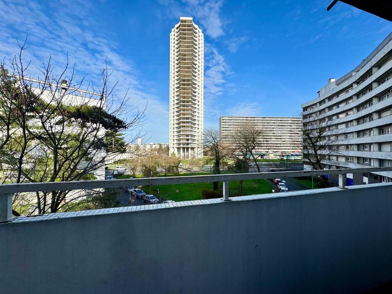 Appartement - 118 m² - 6 pièces