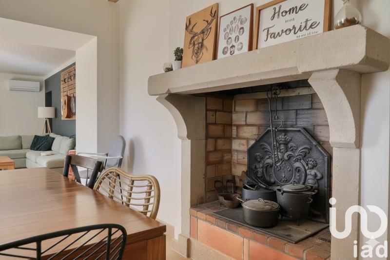 Maison - 203 m² - 7 pièces