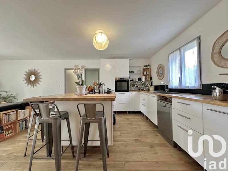 Maison - 123 m² - 6 pièces