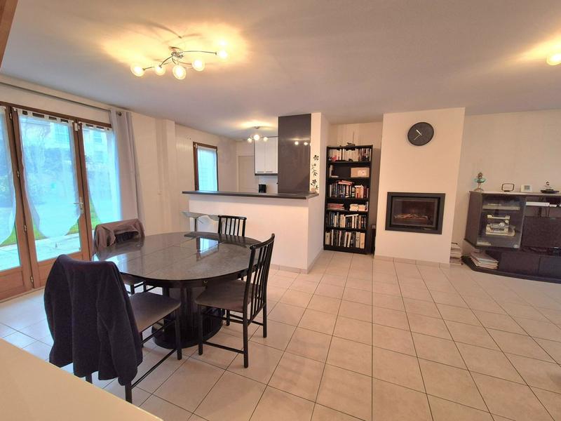 Maison - 87 m² - 5 pièces