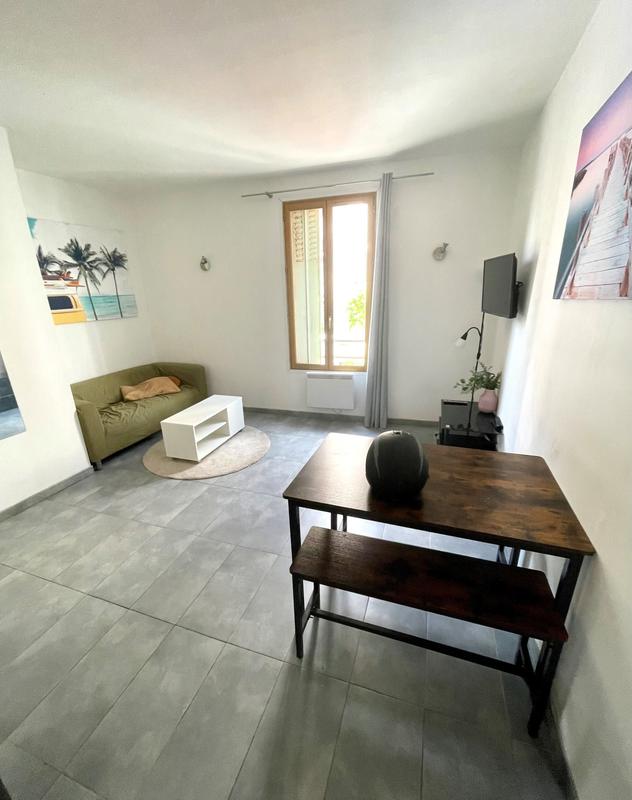 Appartement - 30 m² - 2 pièces