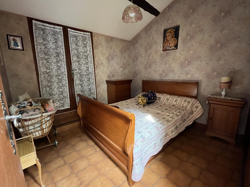 Propriété - 176 m² - 10 pièces