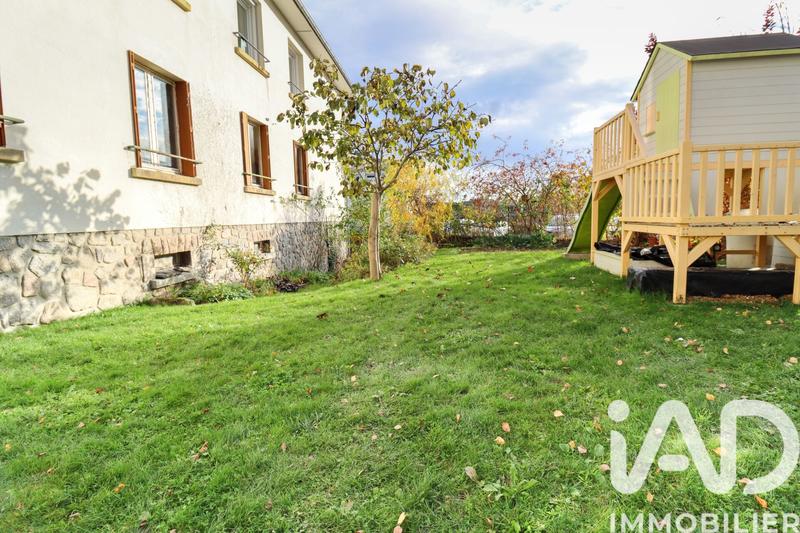 Maison - 273 m² - 11 pièces