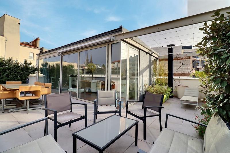 Villa - 226 m² - 7 pièces