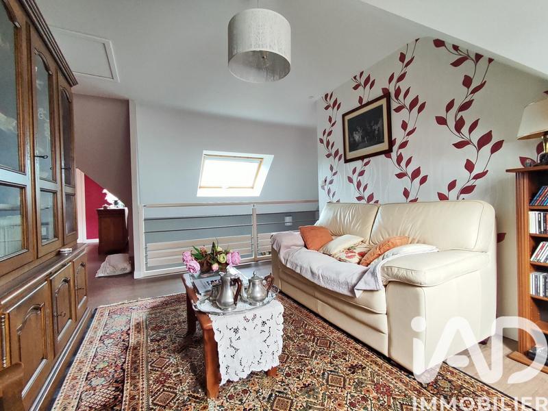 Maison - 206 m² - 8 pièces