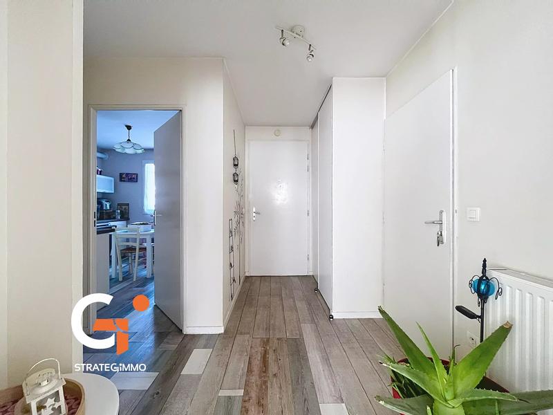 Maison - 83 m² - 4 pièces