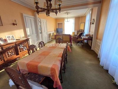 Maison bourgeoise - 233 m² - 8 pièces