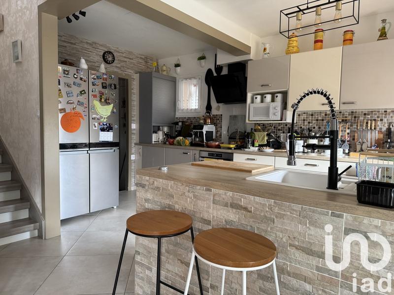 Maison - 97 m² - 5 pièces