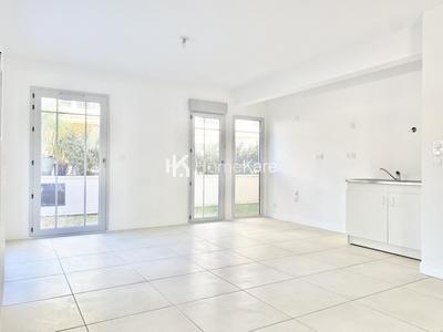 Appartement - 100 m² - 4 pièces