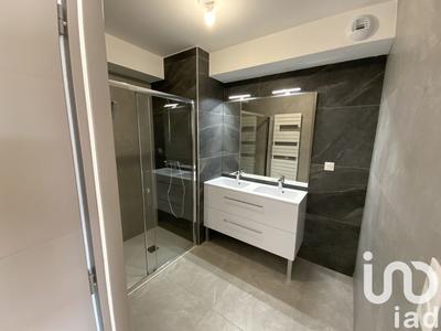 Appartement - 77 m² - 3 pièces