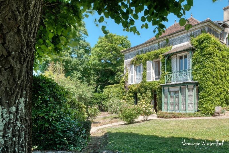 Demeure - 231 m² - 8 pièces