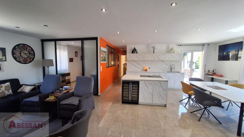 Maison de village - 112 m² - 4 pièces