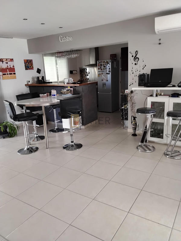 Maison - 127 m² - 4 pièces