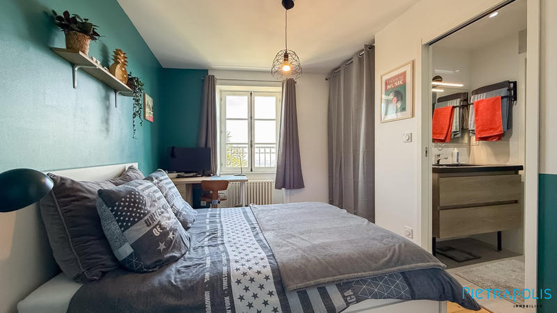 Maison ancienne - 247 m² - 9 pièces