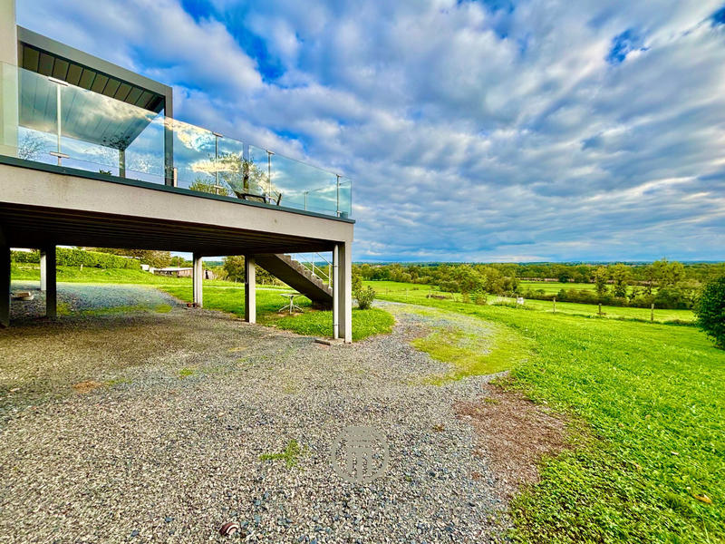 Villa - 200 m² - 7 pièces