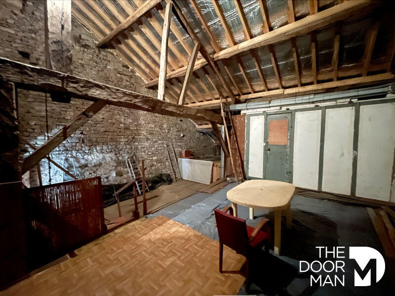 Maison - 64 m² - 4 pièces