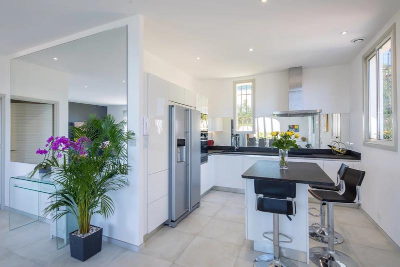 Villa - 230 m² - 5 pièces