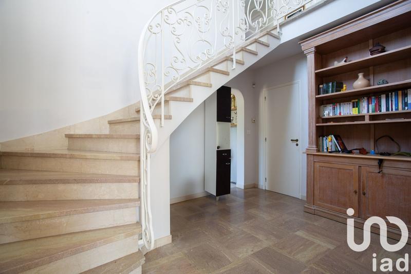 Maison - 170 m² - 6 pièces