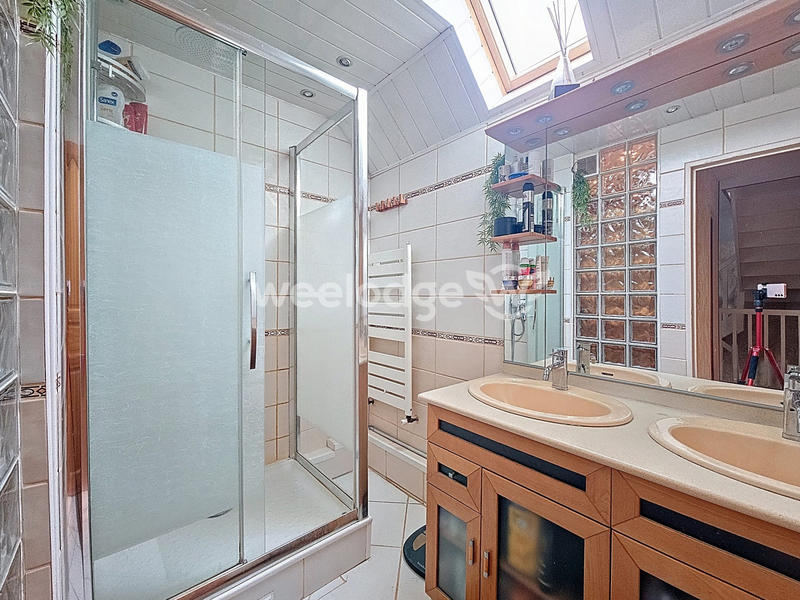 Maison - 116 m² - 6 pièces