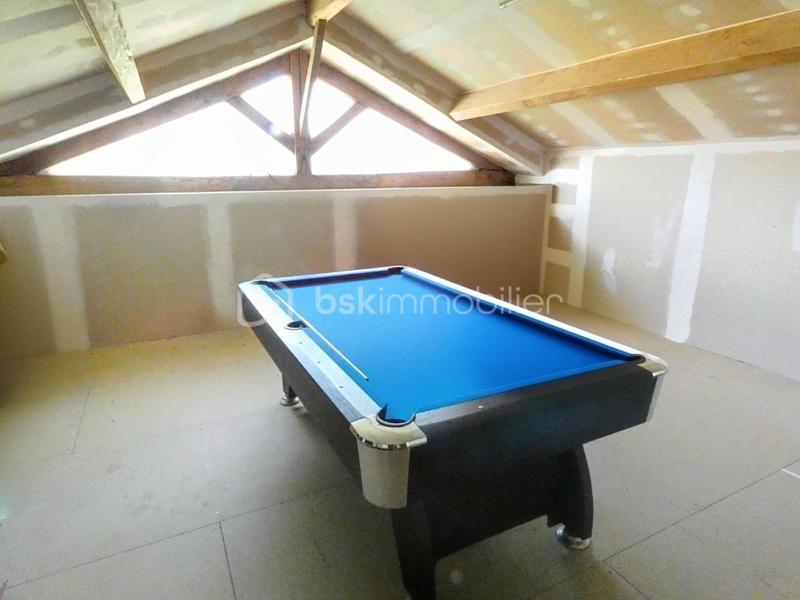 Maison - 190 m² - 5 pièces