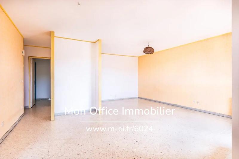 Appartement - 80 m² - 4 pièces