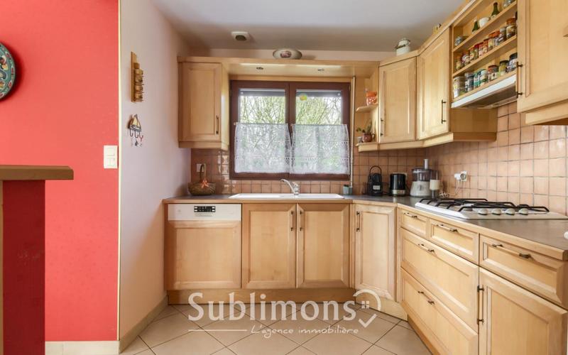 Maison traditionnelle - 129 m² - 6 pièces