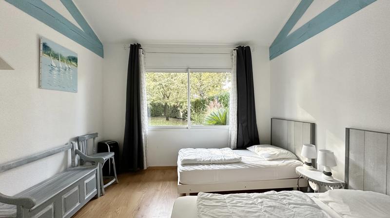 Maison contemporaine - 205 m² - 8 pièces