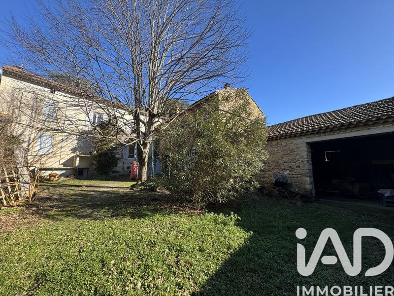 Maison de village - 214 m² - 8 pièces