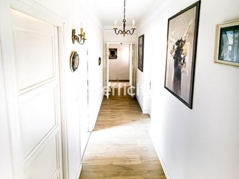 Appartement - 110 m² - 4 pièces