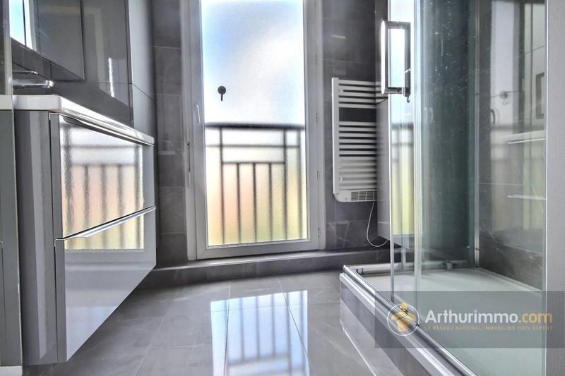 Appartement - 81 m² - 4 pièces