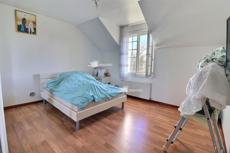 Maison - 171 m² - 8 pièces