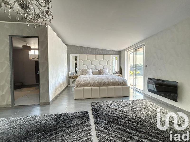 Maison - 160 m² - 5 pièces