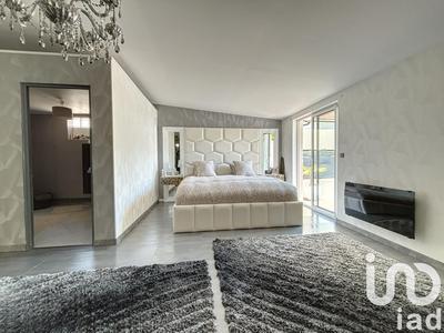 Maison - 160 m² - 5 pièces