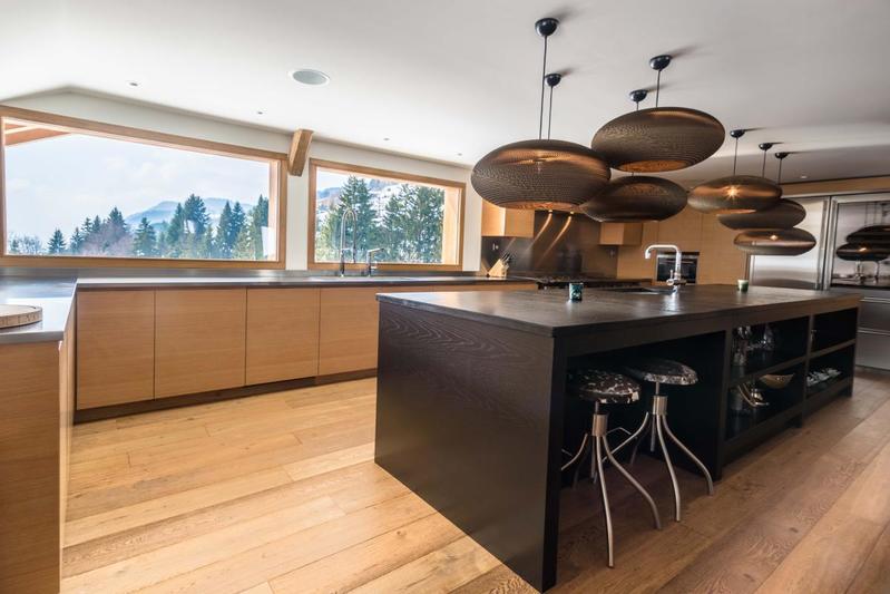 Châlet - 475 m² - 8 pièces